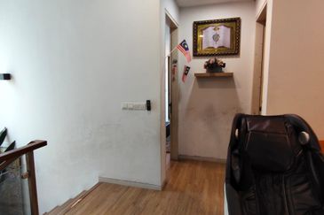 Tropical Villa Luxury Service Suites