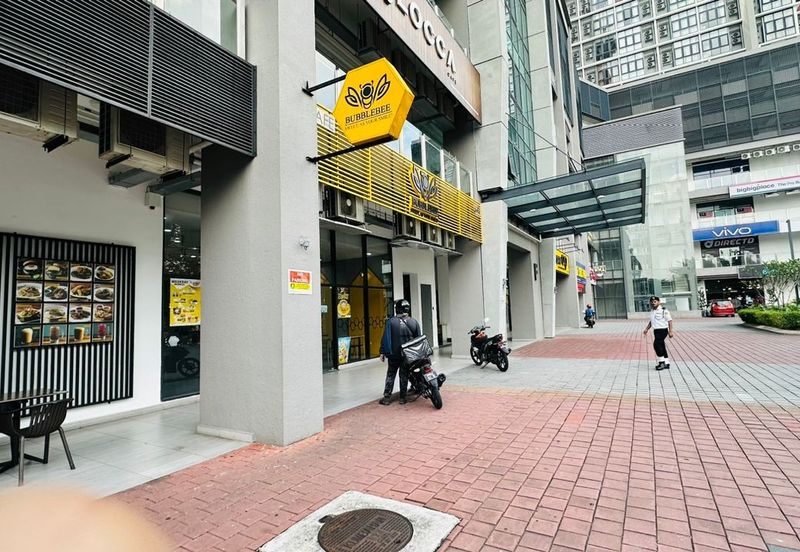 Queensville, Taman Tasik Permaisuri