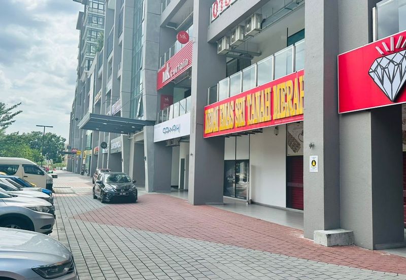 Queensville, Taman Tasik Permaisuri