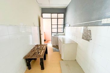 Sri Baiduri Apartment