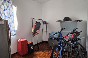 Kondominium Tiara Intan, Taman Bukit Indah