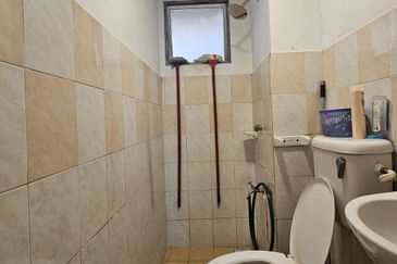 Kondominium Tiara Intan, Taman Bukit Indah