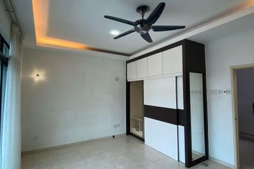 Taman Muzaffar Heights