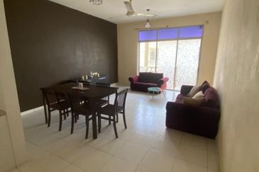 For Sale Pangsapuri Taman Pelangi, Ayer Keroh, Melaka.