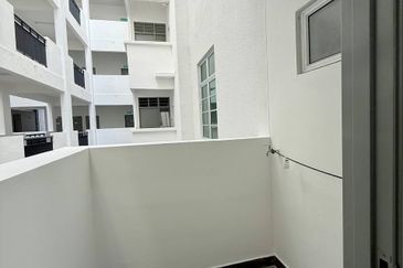 Residensi Melaka Tengah 2