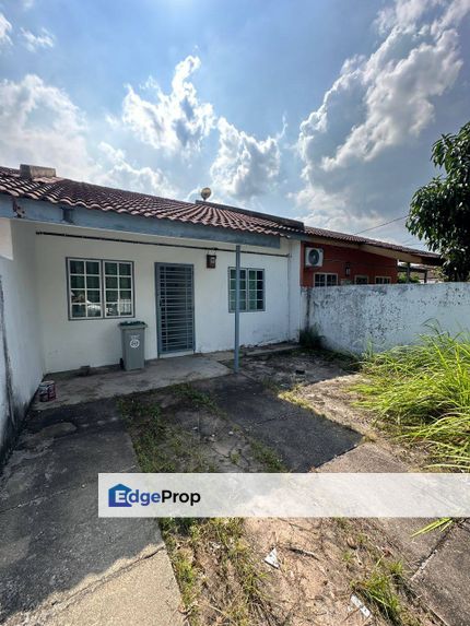 Teres Setingkat, Taman Ayer Molek Seksyen 1, Melaka, Melaka, Ayer Keroh