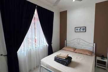 Rumah Cantik! Harga Murah! Semi D Cluster 2 Tingkat, Taman Tasik Utama Melaka, Ayer Keroh Melaka 