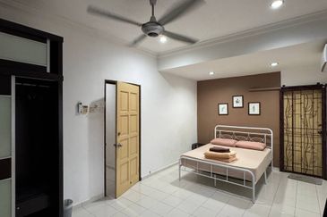 Rumah Cantik! Harga Murah! Semi D Cluster 2 Tingkat, Taman Tasik Utama Melaka, Ayer Keroh Melaka 