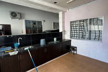 Rumah Cantik! Harga Murah! Semi D Cluster 2 Tingkat, Taman Tasik Utama Melaka, Ayer Keroh Melaka 