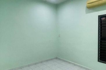 Rumah Teres Setingkat, Taman Bertam Impian, Melaka Untuk Dijual 