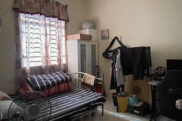 Rumah Teres Setingkat, Taman Tuah Perdana, Bukit Katil, Melaka Untuk Dijual 