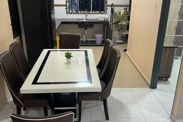 TAMAN LIPAT KAJANG PERDANA