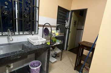 TAMAN LIPAT KAJANG PERDANA