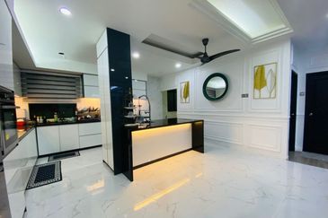 Taman Muzaffar Heights