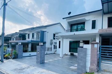 Taman Muzaffar Heights