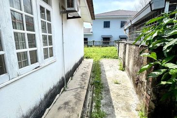 Single Storey Semi-D House, Taman Kenangan Seksyen 1 Melaka 