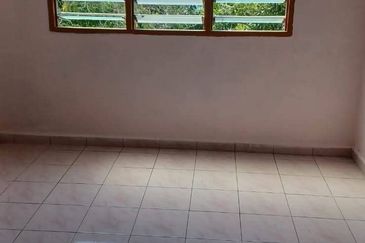 Nilai Hebat!Peluang Pelaburan Menarik! Rumah Pangsa Pandan, Malim Melaka Untuk Dijual!