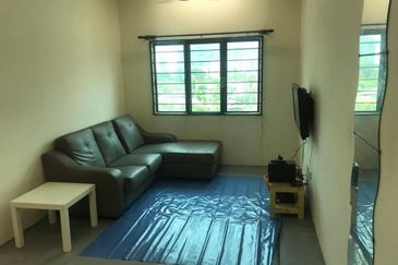 Murah dan Mampu Milik! Pangsapuri Sungai Putat, Batu Berendam, Melaka Untuk Dijual