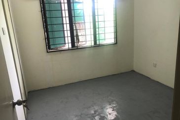 Murah dan Mampu Milik! Pangsapuri Sungai Putat, Batu Berendam, Melaka Untuk Dijual