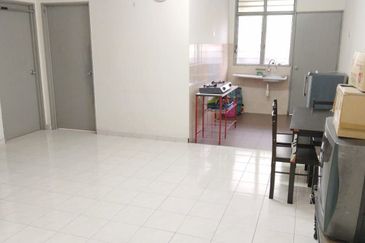 Apartment Padang Jambu, Bukit Baru, Melaka  Untuk Dijual 