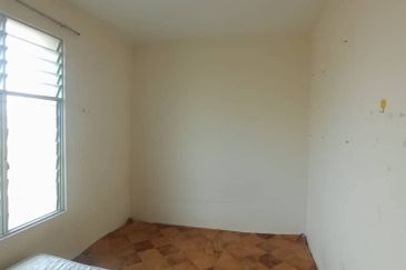 Rumah Pangsa Saujana Permai, Taman Saujana Permai, Bukit Katil ,Melaka Untuk Dijual