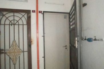 Rumah Pangsa Saujana Permai, Taman Saujana Permai, Bukit Katil ,Melaka Untuk Dijual