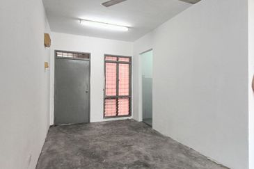 Rm190K sahaja! Pangsapuri Seri Mutiara, Putra Heights  
