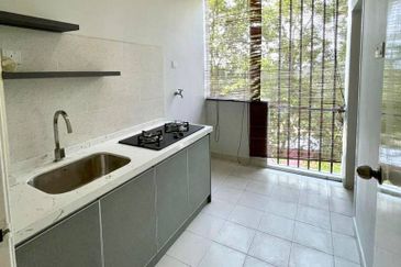 Crescent Park Townvilla