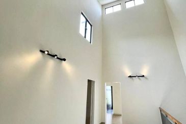 Crescent Park Townvilla