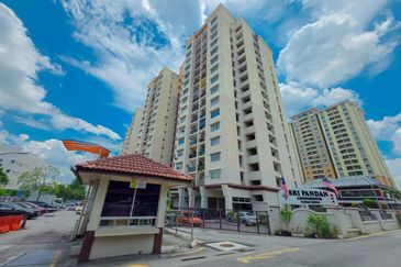 FOR SALE: Condominium Sri Pandan Condo, Pandan Mewah, Ampang