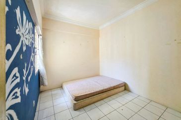 FOR SALE: Condominium Sri Pandan Condo, Pandan Mewah, Ampang