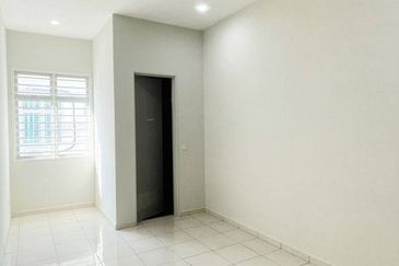 Rumah Teres 2 Tingkat, Taman Satu Krubong ,Krubong Melaka