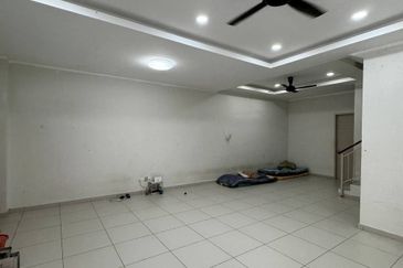 Teres 2 Tingkat Intermediate, Taman Desa Bertam Melaka Untuk Dijual  