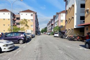 GROUNDFLOOR ✅  Pangsapuri Arista Bandar Parklands Klang