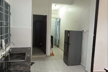 PANGSAPURI BERTAM MALIM (TAMAN SERI NANAS)