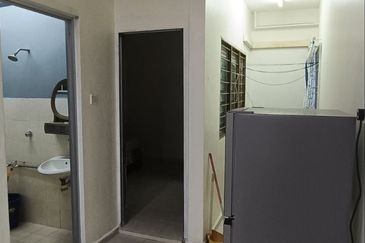 PANGSAPURI BERTAM MALIM (TAMAN SERI NANAS)