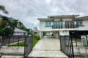 Teres Setingkat Corner Lot Stilta Taman Seri Duyong, Melaka Untuk Disewa 