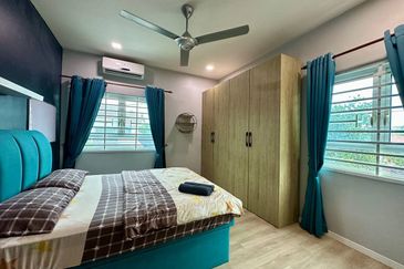 Teres Setingkat Corner Lot Stilta Taman Seri Duyong, Melaka Untuk Disewa 