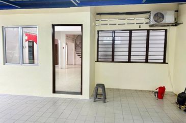 Corner Lot Single Storey Terrace, Taman Ampang Jaya Selangor For Sale