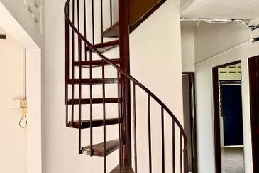 Corner Lot Single Storey Terrace, Taman Ampang Jaya Selangor For Sale