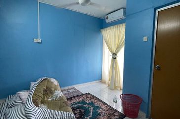 Non Bumi Lot Apartment 2 Tingkat, Taman Kota Laksamana, Melaka For Sale