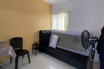 Non Bumi Lot Apartment 2 Tingkat, Taman Kota Laksamana, Melaka For Sale