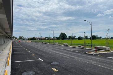 🏙 RESIDENSI MELAKA TENGAH 2 – POKOK MANGGA  📍 