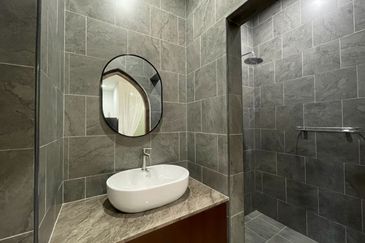 Flora Hijauan @ Melati East, Gombak 