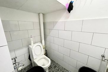 Flat PKNS AU3 (Blok 1 - 6)