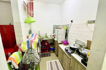 Flat PKNS AU3 (Blok 1 - 6)