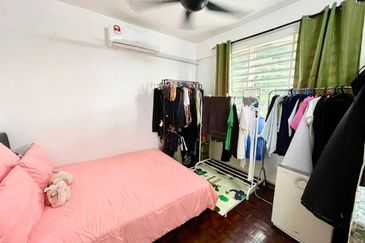 Flat PKNS AU3 (Blok 1 - 6)