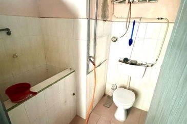 ENDLOT Double storey, Taman Nirwana Ampang Selangor Untuk Dijual 