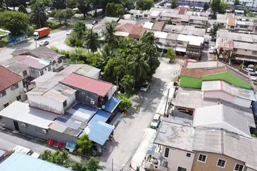 ENDLOT Double storey, Taman Nirwana Ampang Selangor Untuk Dijual 