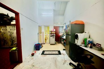 Single Storey Terrace Taman Saga, Ampang Selangor